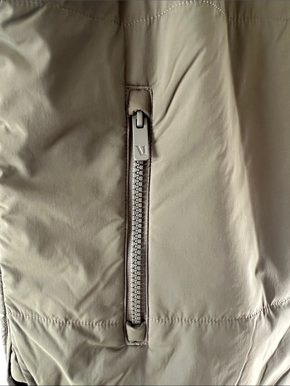 Vuori Olive Quilted Zip Front Vest - Picture 4 of 5